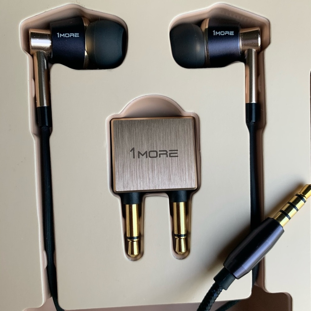1MORE Triple Driver In-Ear Headphones